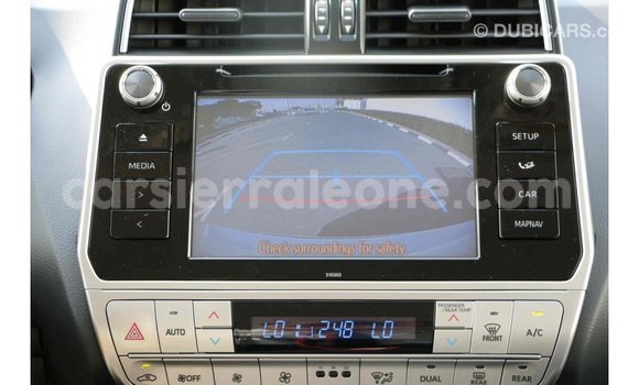 Acheter Import Voiture Toyota Prado Blanc à Import - Dubai, Kailahun Acheter Import Voiture Toyota Prado Blanc à Import - Dubai, Kailahun