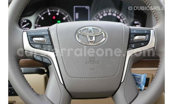 Buy Import Toyota Land Cruiser Black Car in Import - Dubai in Kailahun Buy Import Toyota Land Cruiser Black Car in Import - Dubai in Kailahun
