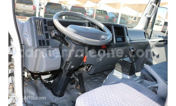 Buy Import Isuzu Rodeo White Car in Import - Dubai in Kailahun