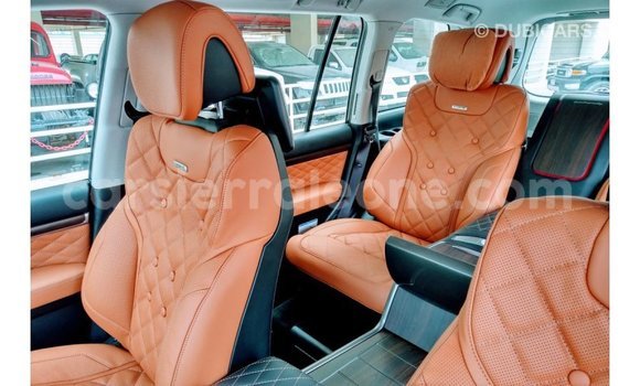 Buy Import Toyota Land Cruiser Black Car in Import - Dubai in Kailahun Buy Import Toyota Land Cruiser Black Car in Import - Dubai in Kailahun