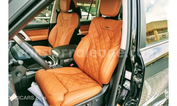 Buy Import Toyota Land Cruiser Black Car in Import - Dubai in Kailahun Buy Import Toyota Land Cruiser Black Car in Import - Dubai in Kailahun