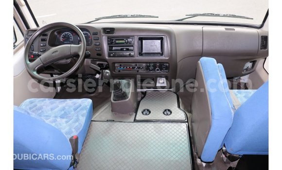 Buy Import Mitsubishi Carisma White Car in Import - Dubai in Kailahun