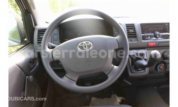 Buy Import Toyota Hiace White Car in Import - Dubai in Kailahun Buy Import Toyota Hiace White Car in Import - Dubai in Kailahun