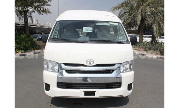 Acheter Import Voiture Toyota Hiace Blanc à Import - Dubai, Kailahun Acheter Import Voiture Toyota Hiace Blanc à Import - Dubai, Kailahun