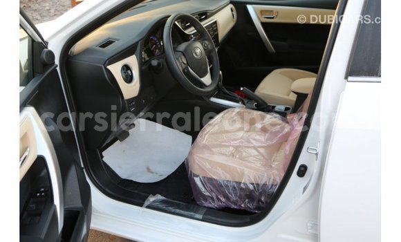 Acheter Import Voiture Toyota Corolla Blanc à Import - Dubai, Kailahun Acheter Import Voiture Toyota Corolla Blanc à Import - Dubai, Kailahun
