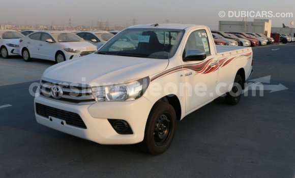 Buy Import Toyota Hilux White Car in Import - Dubai in Kailahun Buy Import Toyota Hilux White Car in Import - Dubai in Kailahun