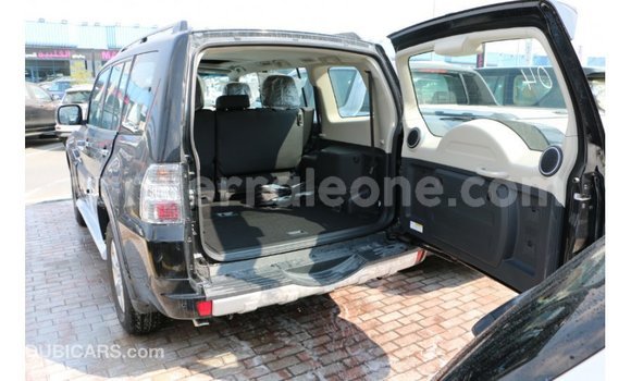 Acheter Import Voiture Mitsubishi Pajero Noir à Import - Dubai, Kailahun Acheter Import Voiture Mitsubishi Pajero Noir à Import - Dubai, Kailahun