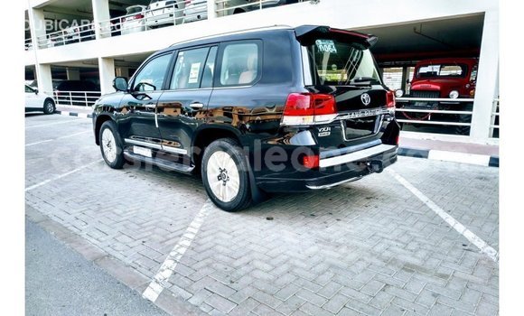 Buy Import Toyota Land Cruiser Black Car in Import - Dubai in Kailahun Buy Import Toyota Land Cruiser Black Car in Import - Dubai in Kailahun