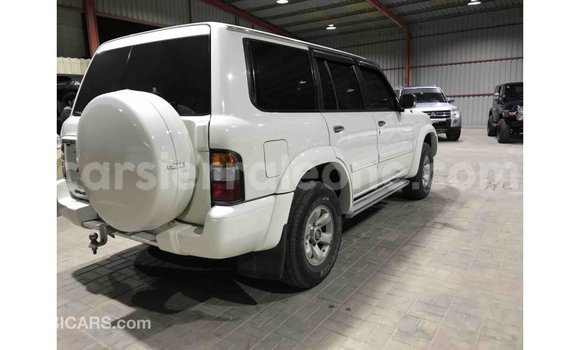 Buy Import Nissan Patrol White Car in Import - Dubai in Kailahun Buy Import Nissan Patrol White Car in Import - Dubai in Kailahun