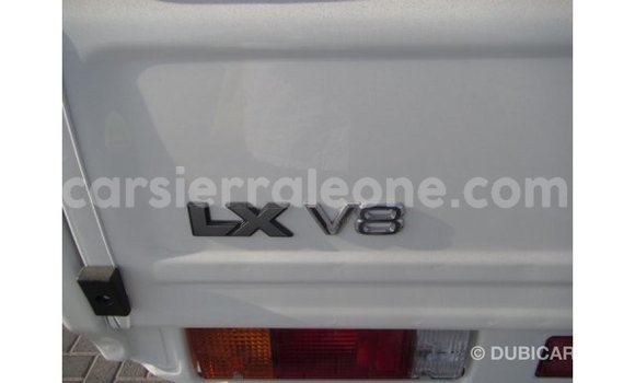 Buy Import Toyota Land Cruiser White Car in Import - Dubai in Kailahun Buy Import Toyota Land Cruiser White Car in Import - Dubai in Kailahun