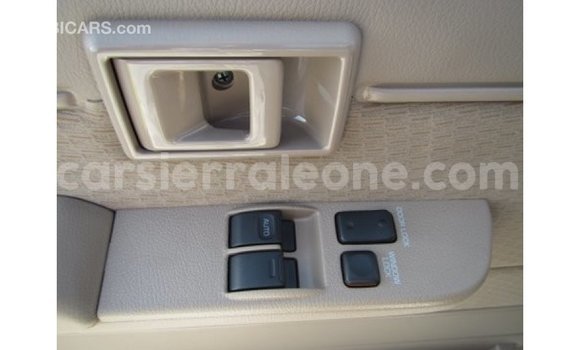 Buy Import Toyota Land Cruiser White Car in Import - Dubai in Kailahun Buy Import Toyota Land Cruiser White Car in Import - Dubai in Kailahun