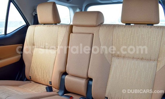 Buy Import Toyota Fortuner White Car in Import - Dubai in Kailahun Buy Import Toyota Fortuner White Car in Import - Dubai in Kailahun