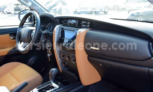 Buy Import Toyota Fortuner Blue Car in Import - Dubai in Kailahun Buy Import Toyota Fortuner Blue Car in Import - Dubai in Kailahun