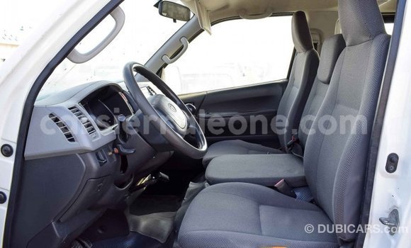 Buy Import Toyota Hiace White Car in Import - Dubai in Kailahun Buy Import Toyota Hiace White Car in Import - Dubai in Kailahun