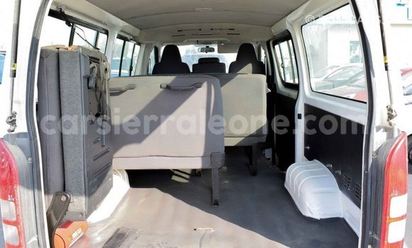 Buy Import Toyota Hiace White Car in Import - Dubai in Kailahun Buy Import Toyota Hiace White Car in Import - Dubai in Kailahun