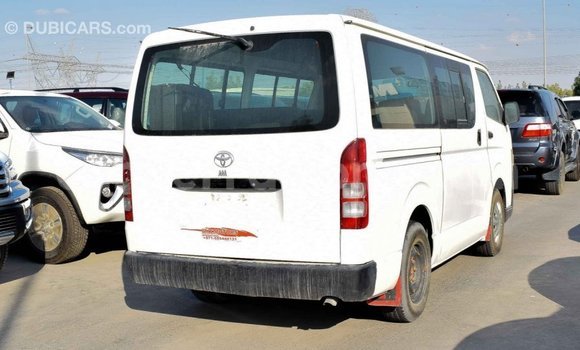 Buy Import Toyota Hiace White Car in Import - Dubai in Kailahun Buy Import Toyota Hiace White Car in Import - Dubai in Kailahun