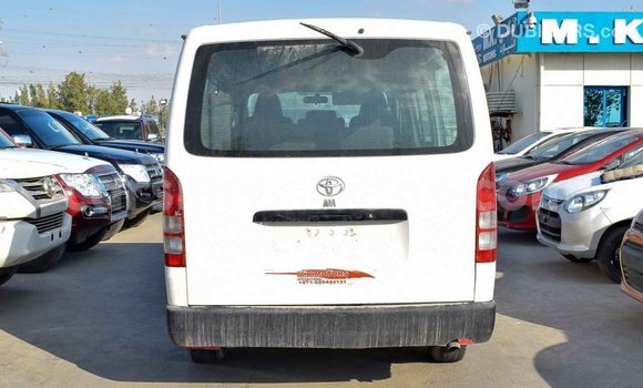 Buy Import Toyota Hiace White Car in Import - Dubai in Kailahun Buy Import Toyota Hiace White Car in Import - Dubai in Kailahun