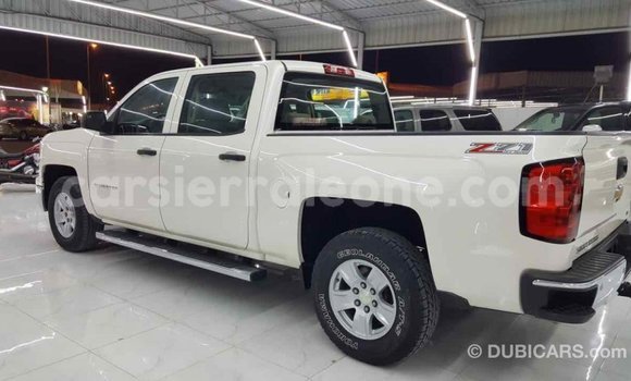 Buy Import Chevrolet Silverado White Car in Import - Dubai in Kailahun Buy Import Chevrolet Silverado White Car in Import - Dubai in Kailahun