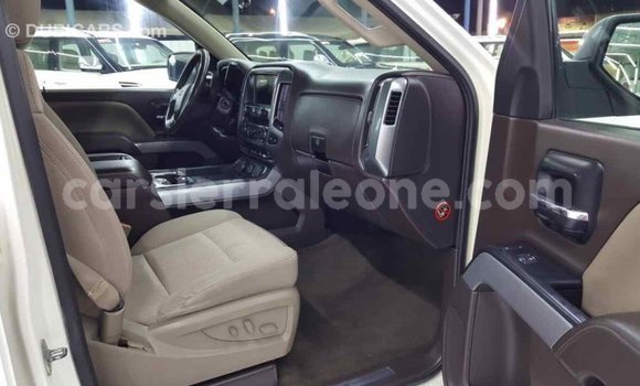 Buy Import Chevrolet Silverado White Car in Import - Dubai in Kailahun Buy Import Chevrolet Silverado White Car in Import - Dubai in Kailahun