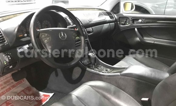 Buy Import Mercedes‒Benz 190 (W201) Other Car in Import - Dubai in Kailahun Buy Import Mercedes‒Benz 190 (W201) Other Car in Import - Dubai in Kailahun