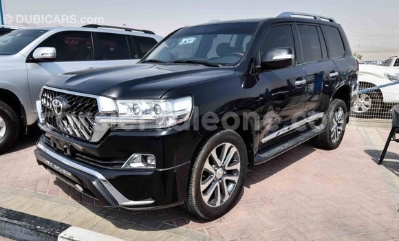 Acheter Import Voiture Toyota Land Cruiser Noir à Import - Dubai, Kailahun Acheter Import Voiture Toyota Land Cruiser Noir à Import - Dubai, Kailahun