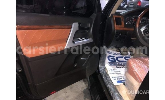 Acheter Import Voiture Toyota Land Cruiser Noir à Import - Dubai, Kailahun Acheter Import Voiture Toyota Land Cruiser Noir à Import - Dubai, Kailahun