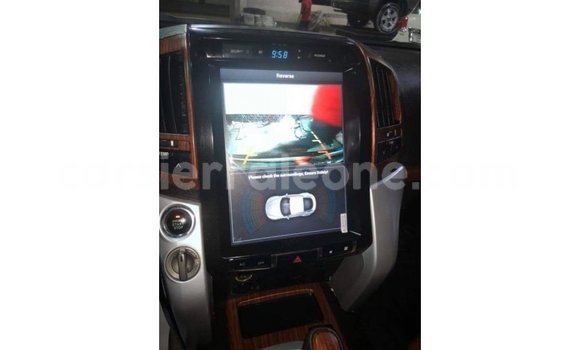 Acheter Import Voiture Toyota Land Cruiser Noir à Import - Dubai, Kailahun Acheter Import Voiture Toyota Land Cruiser Noir à Import - Dubai, Kailahun