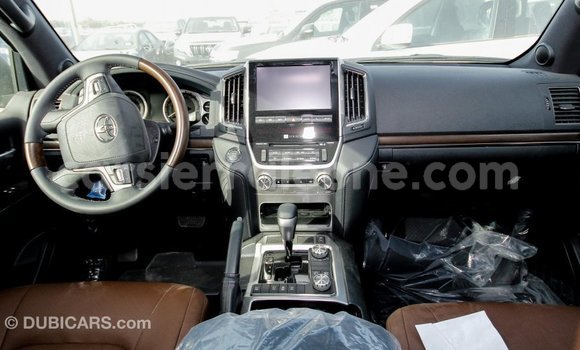 Buy Import Toyota Land Cruiser Black Car in Import - Dubai in Kailahun Buy Import Toyota Land Cruiser Black Car in Import - Dubai in Kailahun