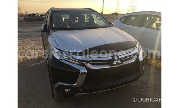 Buy Import Mitsubishi Montero Black Car in Import - Dubai in Kailahun