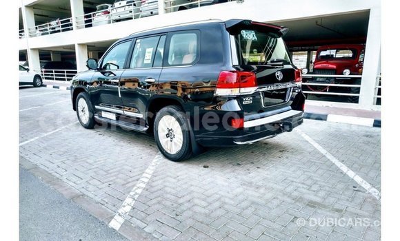 Buy Import Toyota Land Cruiser Black Car in Import - Dubai in Kailahun Buy Import Toyota Land Cruiser Black Car in Import - Dubai in Kailahun
