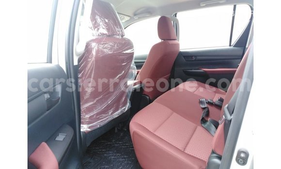 Buy Import Toyota Hilux Other Car in Import - Dubai in Kailahun Buy Import Toyota Hilux Other Car in Import - Dubai in Kailahun