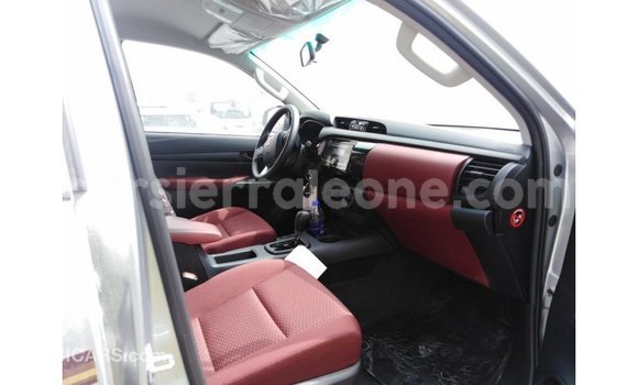 Buy Import Toyota Hilux Other Car in Import - Dubai in Kailahun Buy Import Toyota Hilux Other Car in Import - Dubai in Kailahun