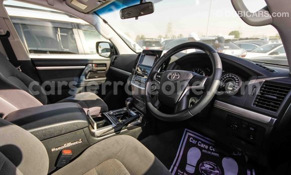 Buy Import Toyota Land Cruiser Black Car in Import - Dubai in Kailahun Buy Import Toyota Land Cruiser Black Car in Import - Dubai in Kailahun