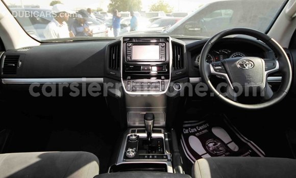Buy Import Toyota Land Cruiser Black Car in Import - Dubai in Kailahun Buy Import Toyota Land Cruiser Black Car in Import - Dubai in Kailahun