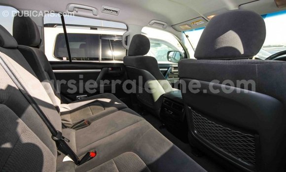 Buy Import Toyota Land Cruiser Black Car in Import - Dubai in Kailahun Buy Import Toyota Land Cruiser Black Car in Import - Dubai in Kailahun
