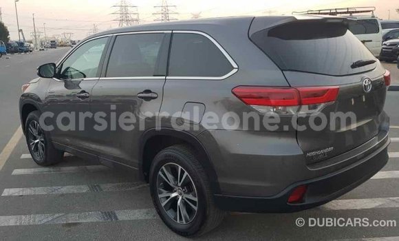 Buy Import Toyota Highlander Other Car in Import - Dubai in Kailahun Buy Import Toyota Highlander Other Car in Import - Dubai in Kailahun