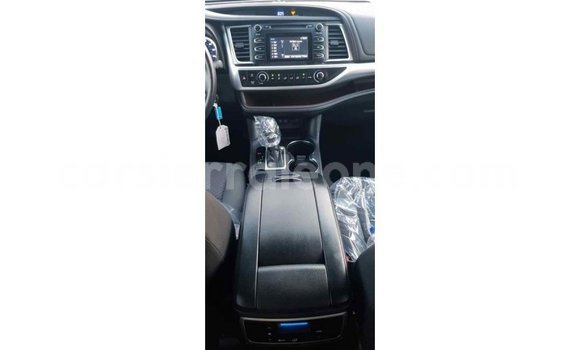 Buy Import Toyota Highlander Other Car in Import - Dubai in Kailahun Buy Import Toyota Highlander Other Car in Import - Dubai in Kailahun