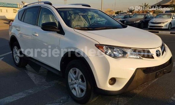 Buy Import Toyota RAV4 White Car in Import - Dubai in Kailahun Buy Import Toyota RAV4 White Car in Import - Dubai in Kailahun