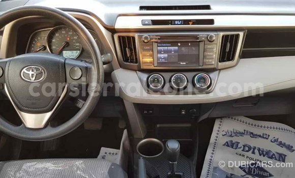 Buy Import Toyota RAV4 White Car in Import - Dubai in Kailahun Buy Import Toyota RAV4 White Car in Import - Dubai in Kailahun