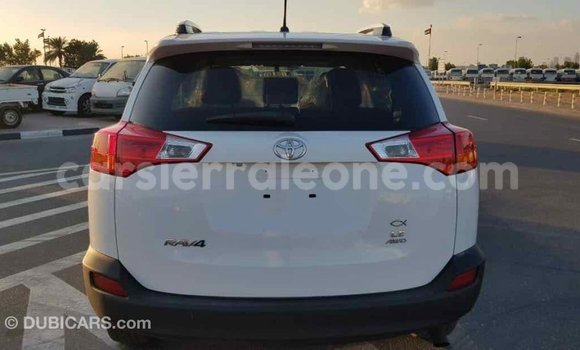 Buy Import Toyota RAV4 White Car in Import - Dubai in Kailahun Buy Import Toyota RAV4 White Car in Import - Dubai in Kailahun
