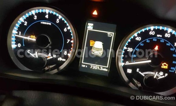 Buy Import Toyota Highlander White Car in Import - Dubai in Kailahun Buy Import Toyota Highlander White Car in Import - Dubai in Kailahun