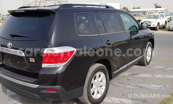 Buy Import Toyota Highlander Black Car in Import - Dubai in Kailahun Buy Import Toyota Highlander Black Car in Import - Dubai in Kailahun