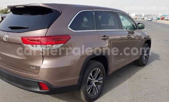 Buy Import Toyota Highlander Brown Car in Import - Dubai in Kailahun Buy Import Toyota Highlander Brown Car in Import - Dubai in Kailahun