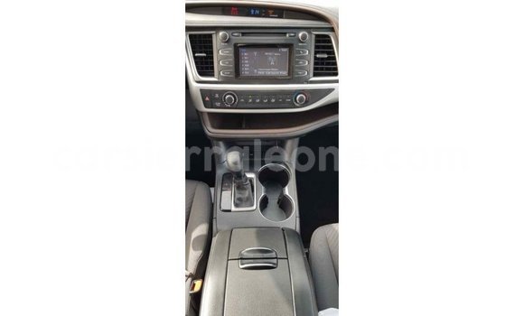 Buy Import Toyota Highlander Brown Car in Import - Dubai in Kailahun Buy Import Toyota Highlander Brown Car in Import - Dubai in Kailahun