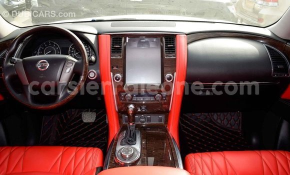 Buy Import Nissan Patrol White Car in Import - Dubai in Kailahun Buy Import Nissan Patrol White Car in Import - Dubai in Kailahun