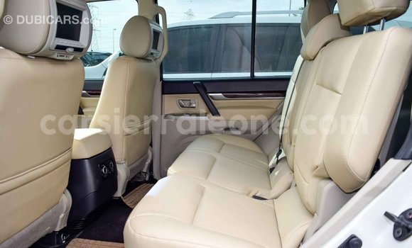 Buy Import Mitsubishi Pajero White Car in Import - Dubai in Kailahun Buy Import Mitsubishi Pajero White Car in Import - Dubai in Kailahun