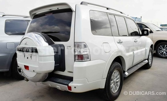 Buy Import Mitsubishi Pajero White Car in Import - Dubai in Kailahun Buy Import Mitsubishi Pajero White Car in Import - Dubai in Kailahun