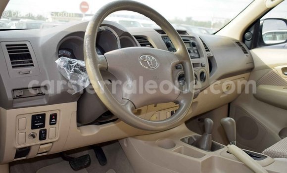 Acheter Import Voiture Toyota Fortuner Blanc à Import - Dubai, Kailahun Acheter Import Voiture Toyota Fortuner Blanc à Import - Dubai, Kailahun