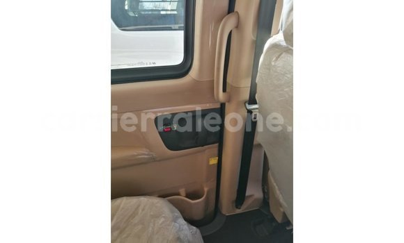 Buy Import Hyundai Accent White Car in Import - Dubai in Kailahun Buy Import Hyundai Accent White Car in Import - Dubai in Kailahun