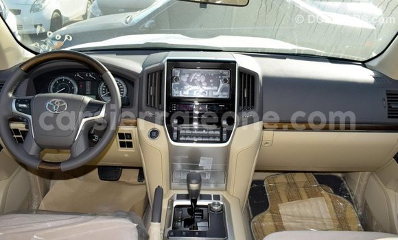 Buy Import Toyota Land Cruiser Black Car in Import - Dubai in Kailahun Buy Import Toyota Land Cruiser Black Car in Import - Dubai in Kailahun